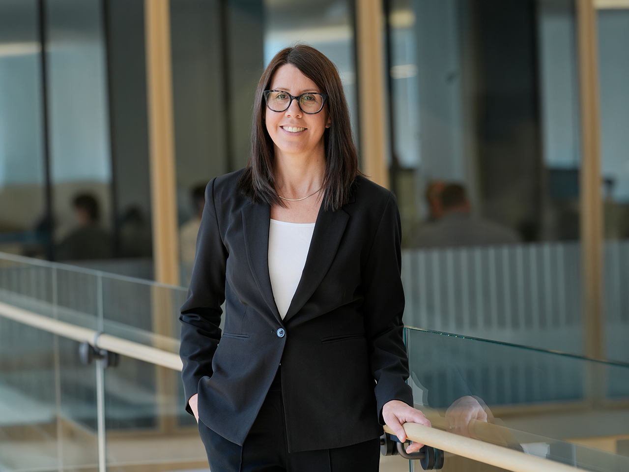 Julie Macneil